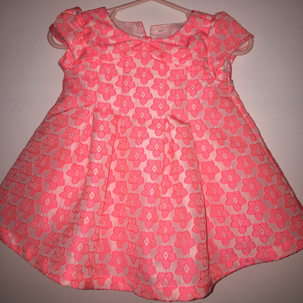 Beautiful pink dress!